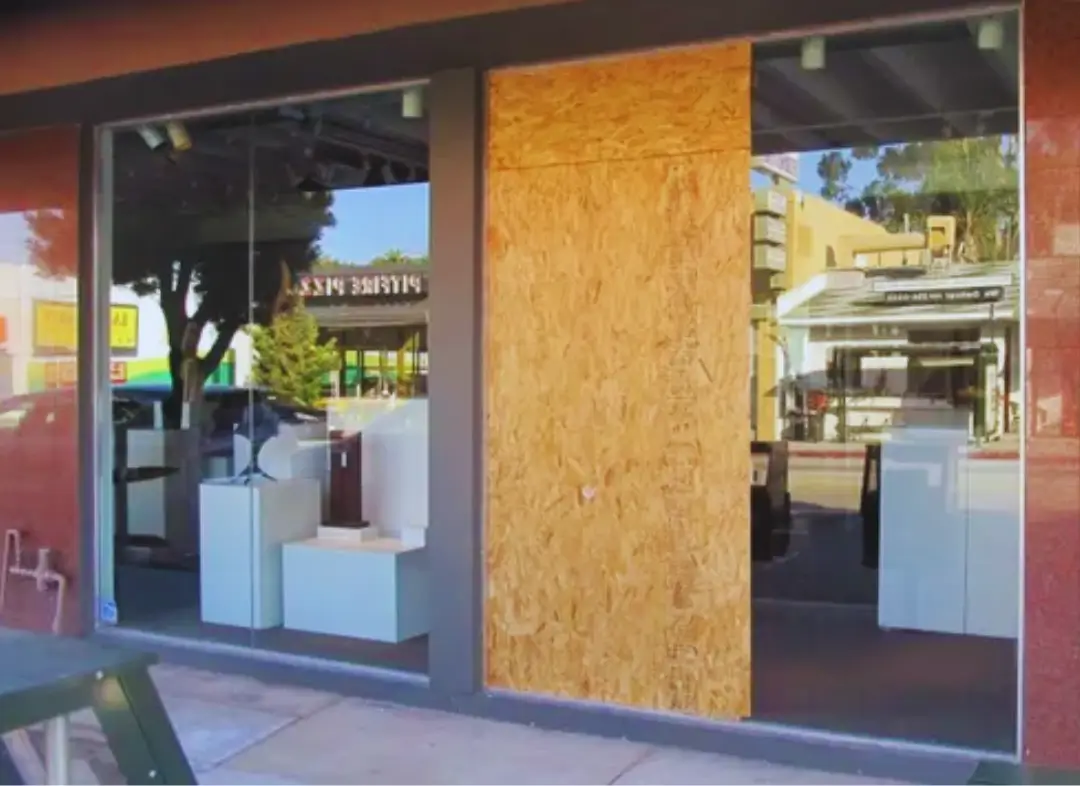 Mise en sécurité fermeture provisoire Saint-Philbert-de-Grand-Lieu